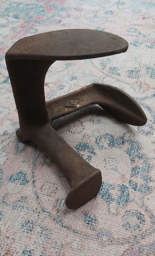 Cobblers Last - 3 Footed Shoe Repair Stand - For Sale