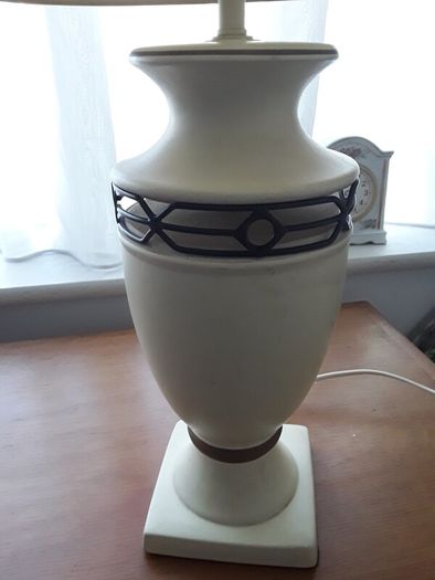 vintage table lamp