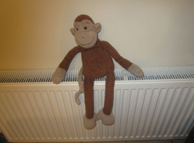 JELLYCAT  slackajack monkey   retired rare