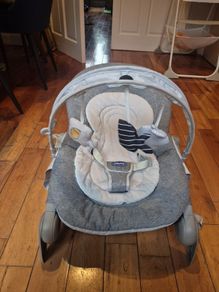 Chicco baby bouncer
