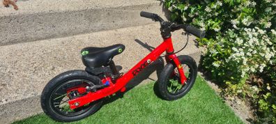 frog balance bike