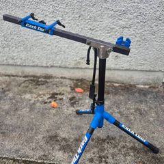 Parktool bike repair stand