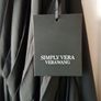 vera wang black dress Image 4