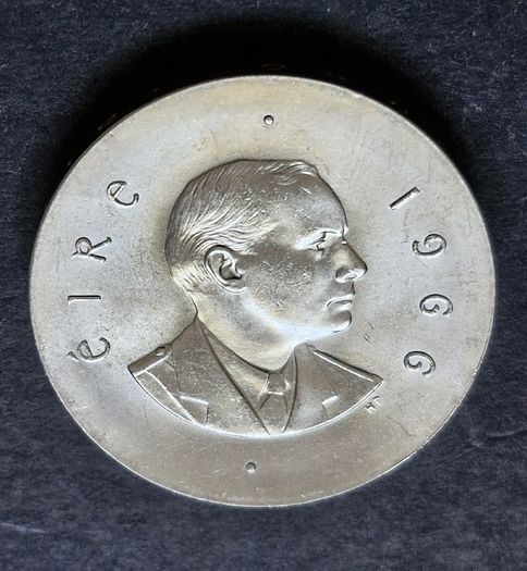 Silver Padraig Pearse 10 Shilling 1966 UNC coin