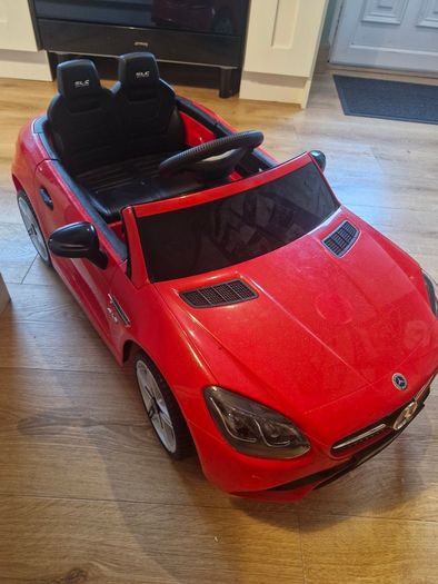 Motorised car