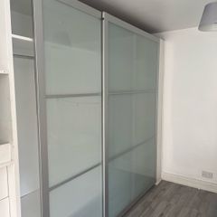 Sliding Doors Wardrobe and tracks