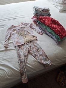 Big bundle pyjamas 2-3 years