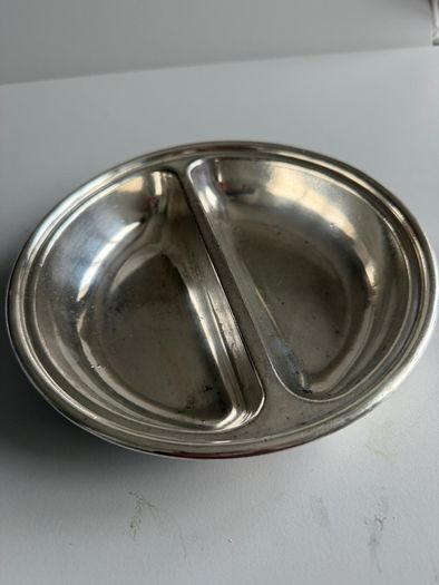 Vintage Gladwin Sheffield "Embassy" Divided Silver-Plated Serving Dish