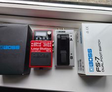 Boss RC-5 and FS-7 Bundle