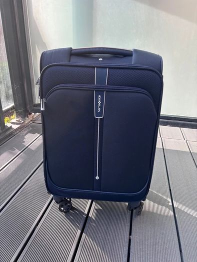 Cabin Suitcase Samsonite Popsoda Spinner Cabin Suitcase. Blue.