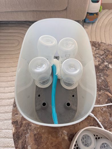 Philips Avent SCF293/01 Steriliser & Dryer + 4 Bottles +cleaning brush philips