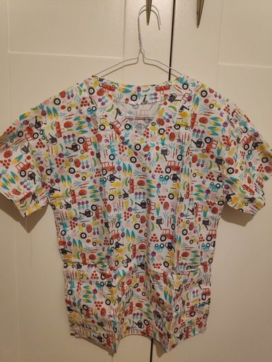 scrub suit for children's nurses
