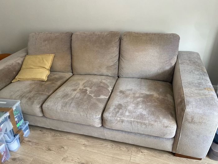 Sofa to take