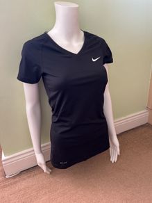 Nike black sport top