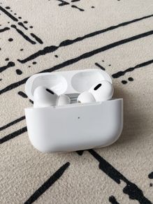 Apple airpods pro 2