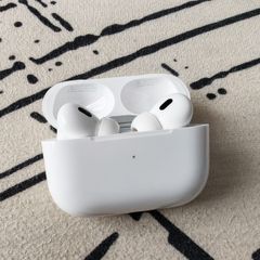 Apple airpods pro 2