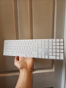 Magic Keyboard