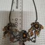 Vintage Style Bronze Tone Floral Necklace Image 4