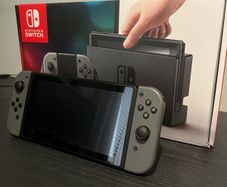 Nintendo Switch Console Grey 32GB - 128GB microSD included