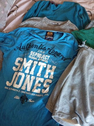 mens clothes bundle free to take size medium free to take