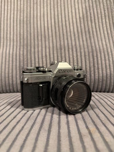 Canon AE-1