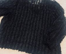 Gallery black fuzzy textured top XL