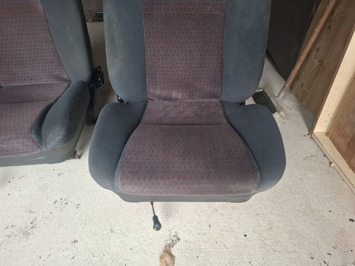 Escort XR3i seats (88 spec)