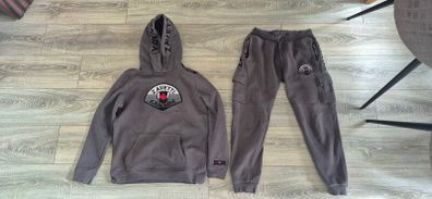 tracksuit