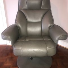 Reclining Swivel Chair with Foot Rest