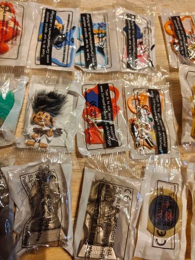 Trolls Simpsons Star wars cereal surprise toys 1990's rare