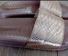 Ladies UK3