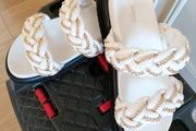 Women's Sandals NWOT SIZE 40 6.5