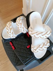 Women's Sandals NWOT SIZE 40 6.5