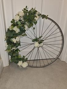 Vintage Style Wheel Decor for Rent