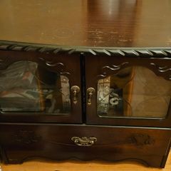 Small glass Cabinet