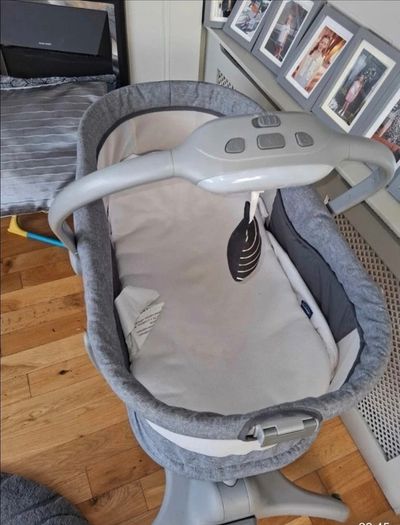 Chico 3 in 1 crib