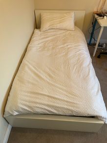 2 Ilea Malm bed frames.