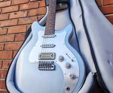 Eastman FullerTone DC'62 (Delivery available)