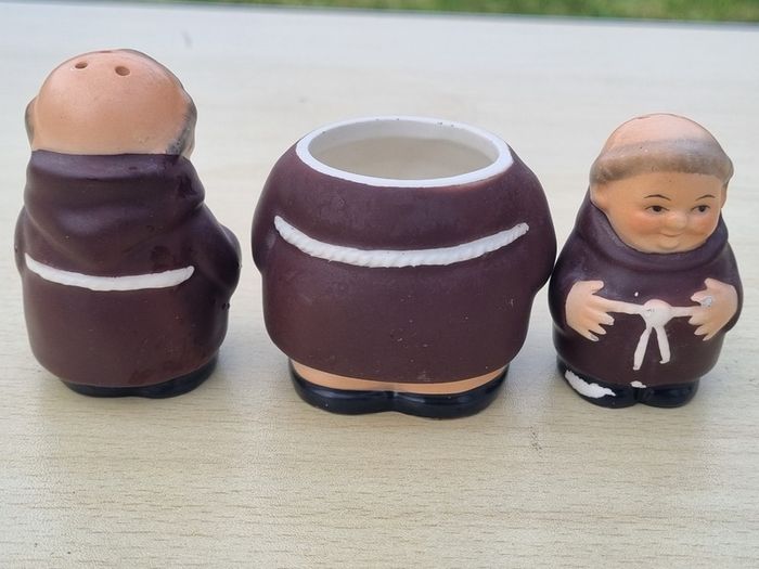 Vintage W. Germany Goebel Friar Tuck Monk 3 Piece Set