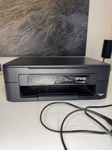 Epson XP2100 WiFi Printer Scanner & Copier Very Good Condition