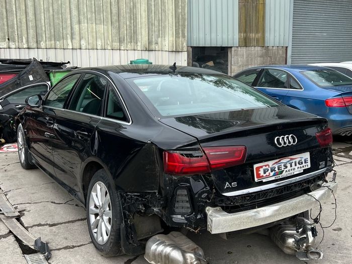 Breaking audi a6 c7 2015 automatic qlx cnha