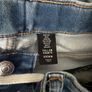 Denim shorts Image 3