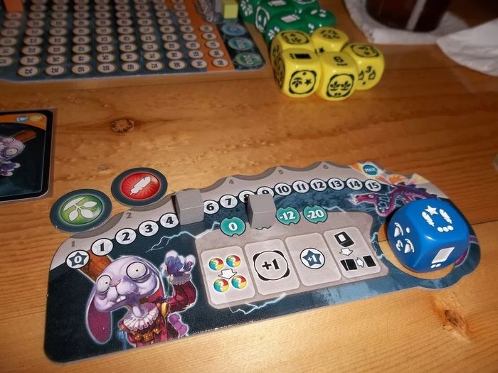 Seasons board game / boardgame