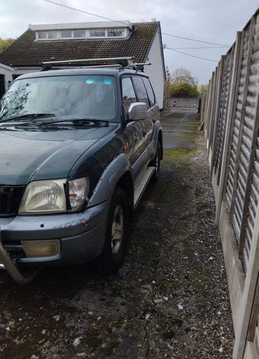 toyota land cruiser
