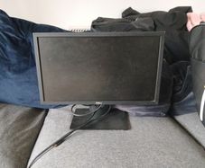 Dell Monitor 21.5 inch Full HD LCD