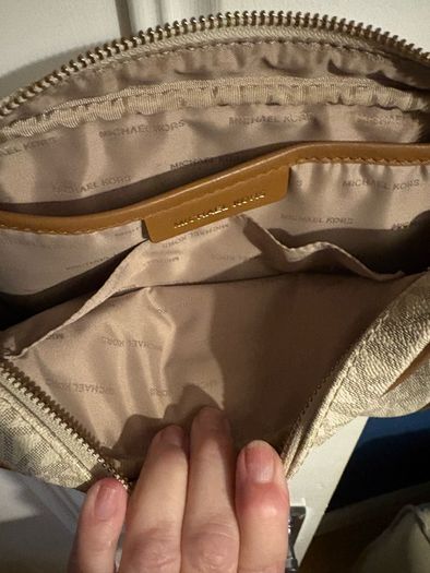 micheal kors cross body  bag