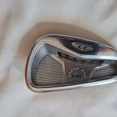 Taylormade rac LT 8 iron blue golf pride grip and metal shaft 101 cm long In excellent condition