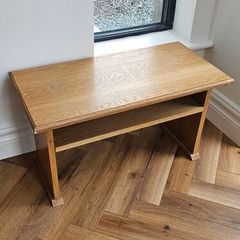 Small side table/coffee table