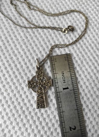 Vintage sterling silver cross pendant necklace