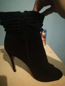 Ladies boots